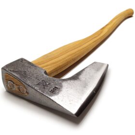Metsa- ja lõhkekirves - 1500 grammi - 80 cm pikkune tuhkast käepide - nr. 0543